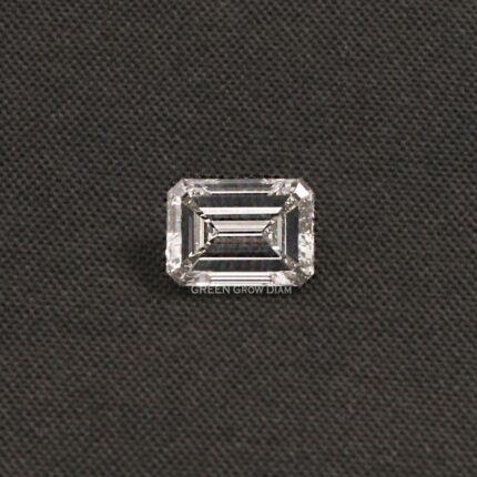 emerald cut diamond