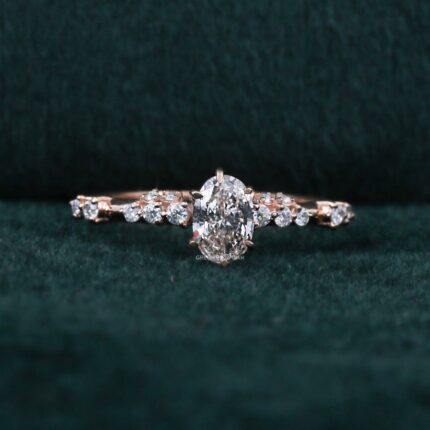 oval diamond engagement ring