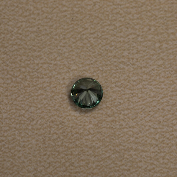 1.5 CT Round Cut Loose Lab Grown Diamond VVS Clarity Green Color - Image 3