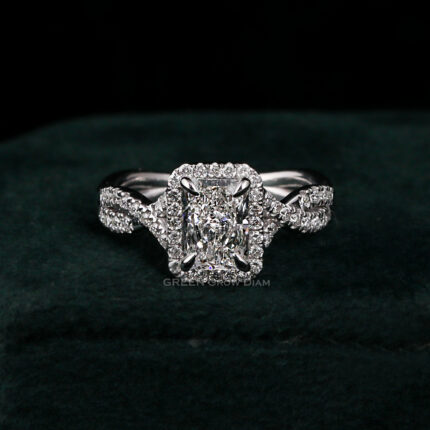 radiant cut diamond ring
