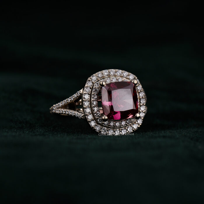 cushion cut diamond ring