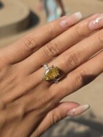 luxury diamond ring