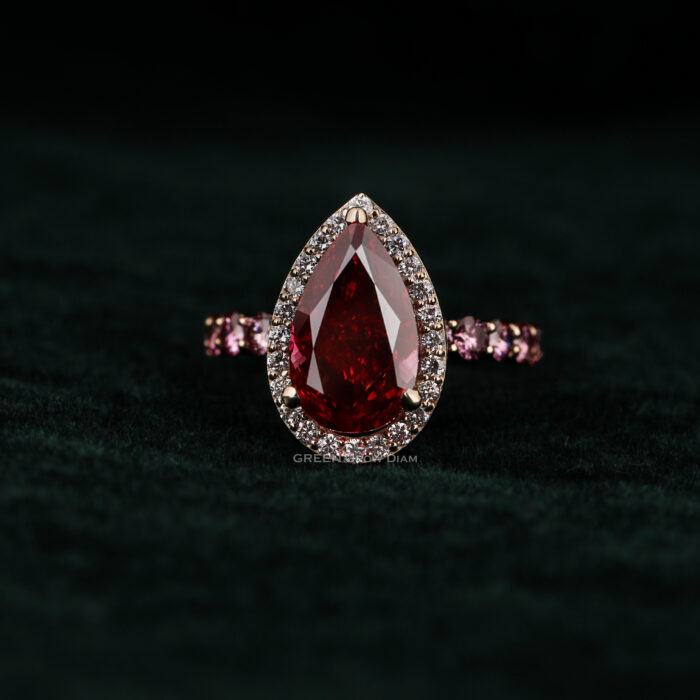 pear shape diamond ring