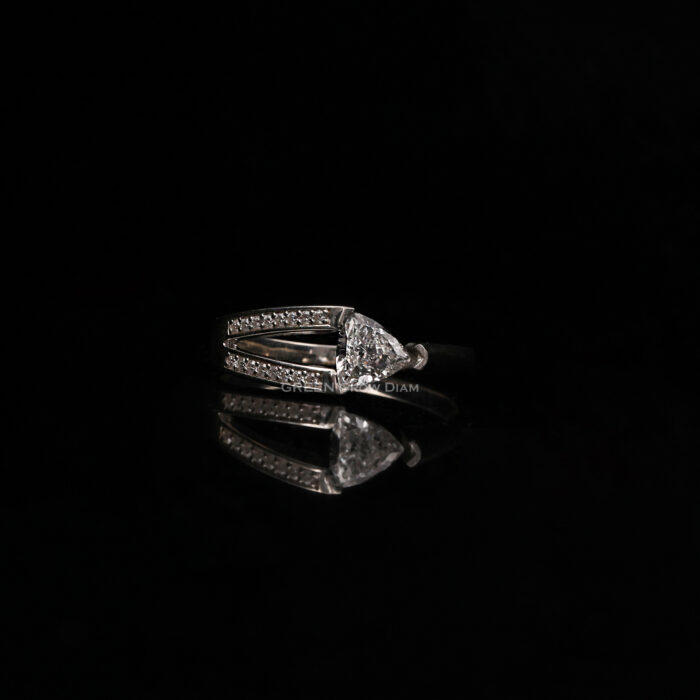 lab grown diamond ring