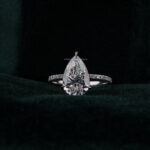 pear shape diamond ring